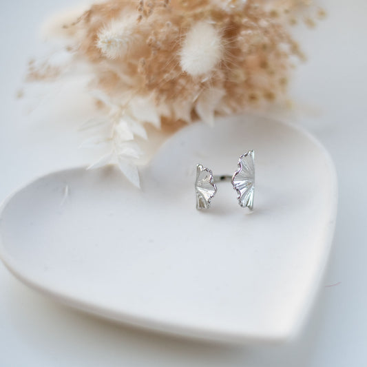 🍃 Bague Ginkgo en Acier Argenté – Élégance naturelle & symbole de renouveau