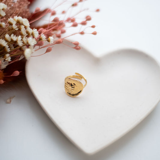 Bague en acier doré martelé – Bijou élégant & idée cadeau femme