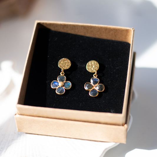 Boucles d’oreilles trèfle en labradorite – Acier inoxydable 316L doré