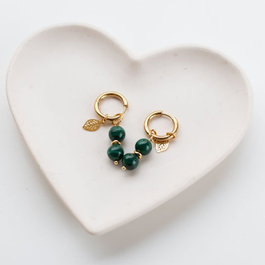 Boucles d’oreilles en acier doré & malachite