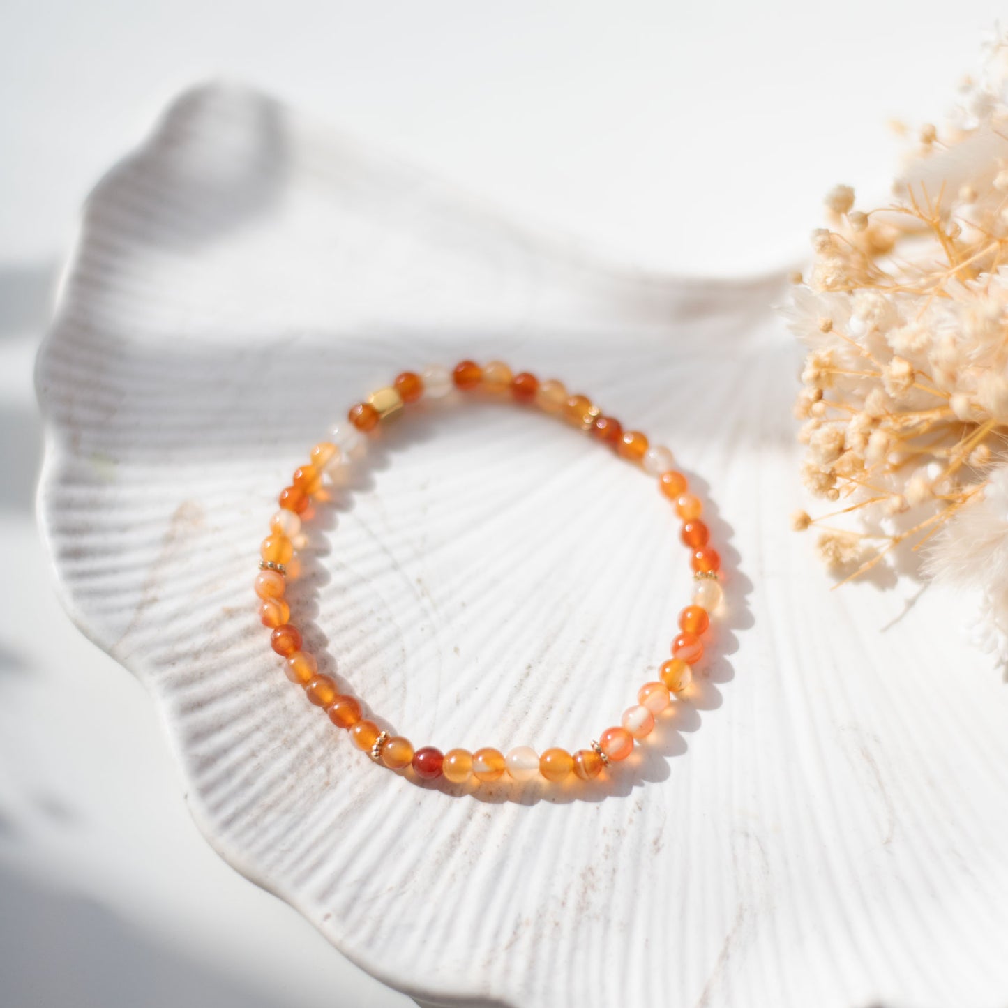 Bracelet en cornaline – Pierre fine naturelle lumineuse