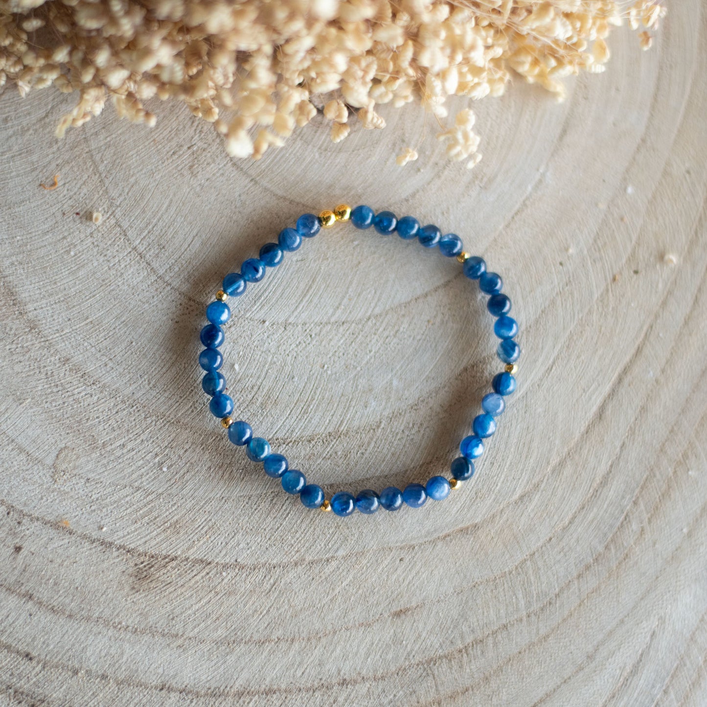 Bracelet cyanite