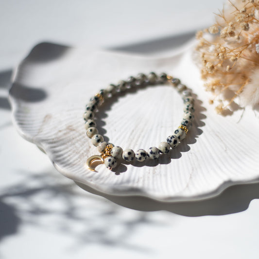 Bracelet Jaspe Dalmatien avec breloque lune ✨