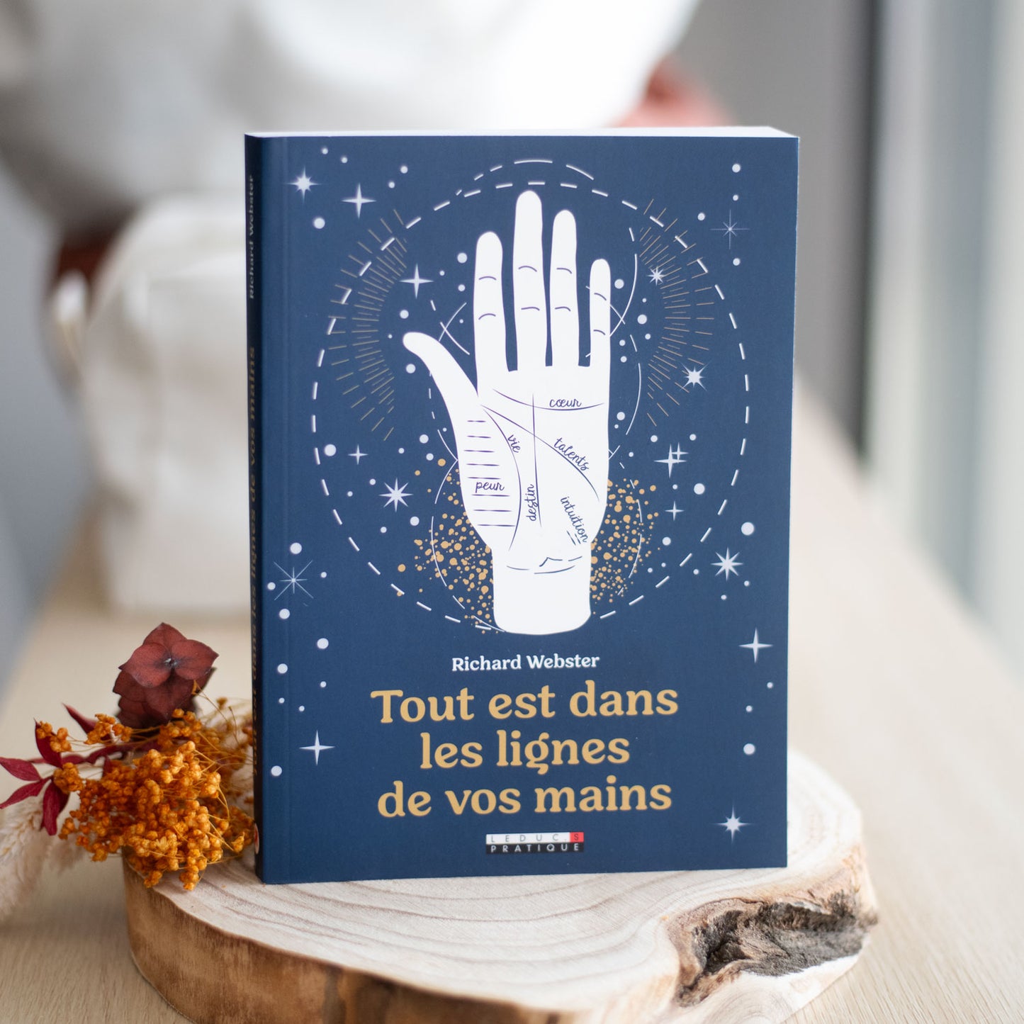 Livre ligne des mains