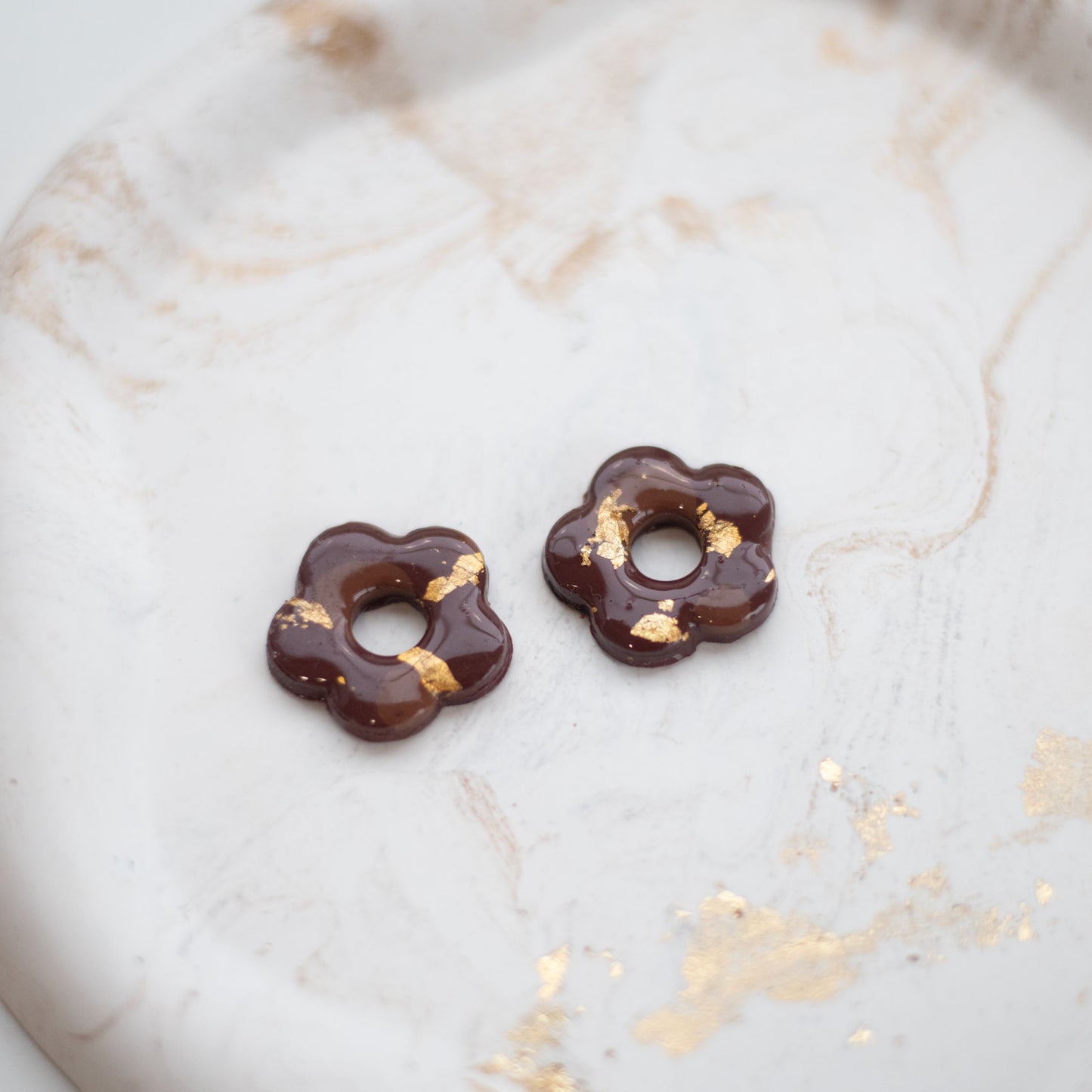 Pampilles Marron – Élégance Naturelle